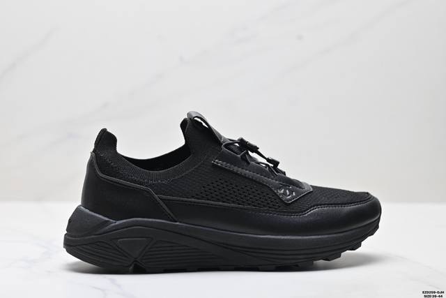 纯原迪桑特Descente Dualis Knit Eco 舒适百搭 防滑耐磨 低帮 生活休闲鞋 采用一体织袜套结构鞋面 搭配抽绳鞋带 穿脱便捷 皮革材料拼接