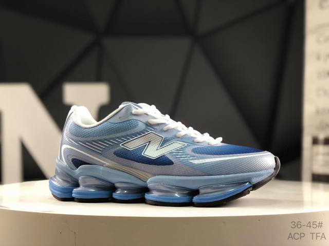 新百伦 New Balance Nb U 0 运动跑步鞋。此复刻经典鞋款，加入当下大热的户外元素，以曾经篮球鞋款型式样加以打造鞋款造型。编织鞋带以及加强稳固鞋底