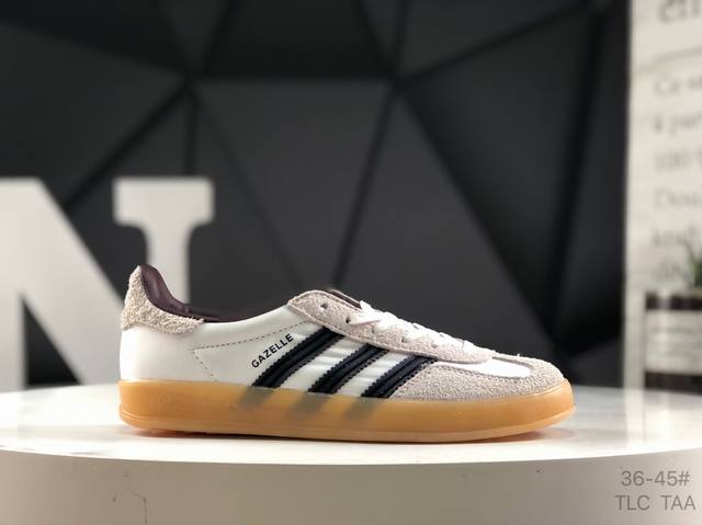 阿迪达斯 Ad Gazelle Indoor W 原厂定制长毛翻毛皮组合环保纤维革鞋面材质 内置环保海玻璃鞋垫 外置Rb橡胶大底 产品品控稳定性领先行业 原厂全