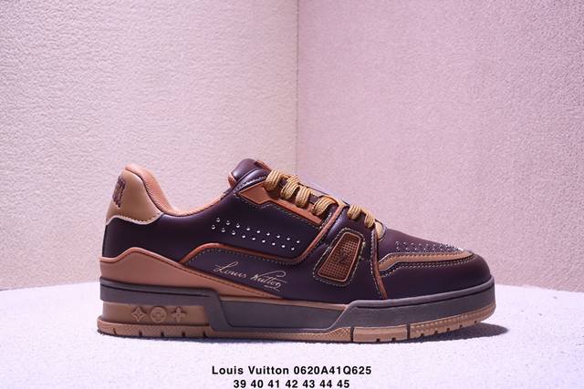 真标Louis Vuitton Trainer Sneaker Low 全新 Lv 路易威登 休闲运动文化百搭板鞋 尺码:39-45 Xm0620Q625