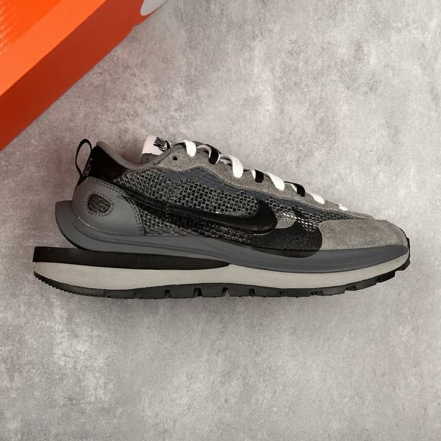 本地 核心私 神版 Sacai X Nike Vaporwaffle 华夫三代 走秀重磅联名 低帮休闲鞋 #正确纯原版本 独家原鞋开发 #原模数据大底 独家五层