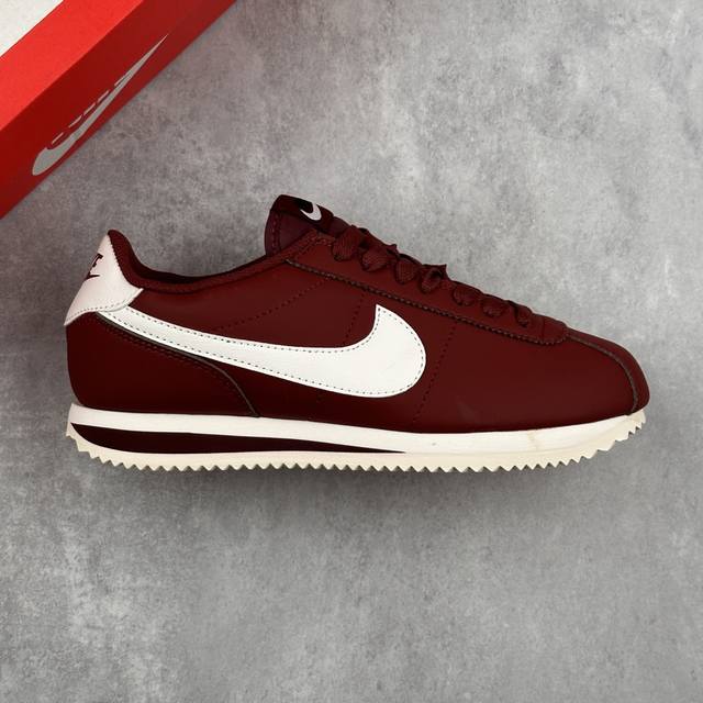 本地 核心私 公司级 Nike Classic Cortez Nylon Pren 耐克经典轻便舒适阿甘鞋休闲跑步鞋运动鞋 纯粹而执着的精神 使得Cortez种