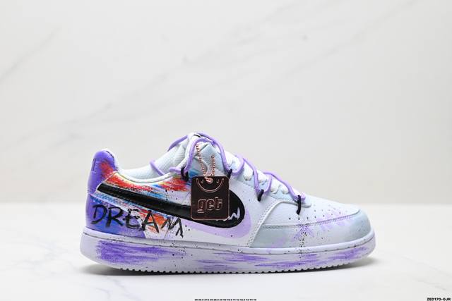 公司级Nike Court Vision Lo ‘Diy’定制 低帮百搭 透气休闲运动板鞋 兼顾舒适脚感和出众风范 演绎匠心之作 结构性的支撑贴合感结合复古篮球