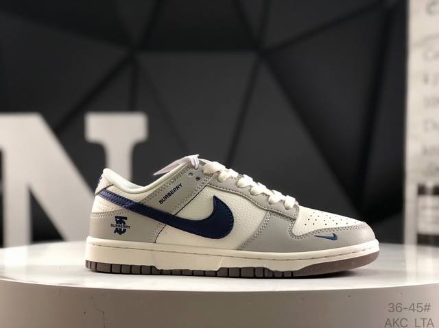 海外爆款限量发售！高端定制 耐克 Nike Sb Dunk Low 巴宝莉联名---奶白蓝 高端定制 低帮休闲板鞋 定制鞋盒 大厂纯原品质出货 超高清洁度 皮料