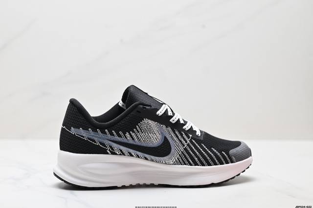 公司级Nike Run Defy 舒适百搭防滑耐磨透气 耐克 低帮 休闲跑步鞋 货号:Hm9594-400 尺码:36 36.5 37.5 38 38.5 39