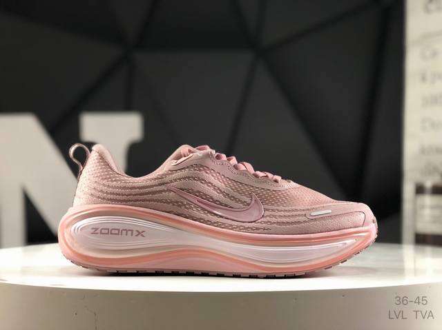 耐克 Nike Vomero Plus轻盈跑鞋 公司级顶级版本 Nike Vomero 18 舒适百搭防滑耐磨 低帮 休闲跑步鞋男女同款 货号：Hv8 001