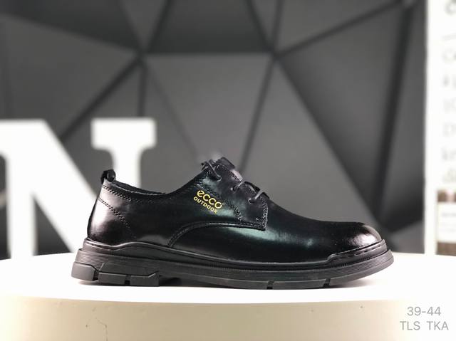 Ecco爱步 广东原版透气 配备原版三件套 防尘纸 高弹大底 全头层牛皮 新款百搭休闲款 纯手工制成 鞋面走线工整 清晰质感 原单品质 拼接运动透气网布 采用E