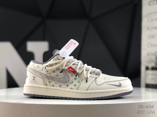 公司级带半码 耐克 Nike Air Jordan 1 Low Aj1 乔1 低帮潮流运动休闲板鞋。绑带 Aj1 低帮拼接 完美版型真头层牛皮# 内置缓震气垫