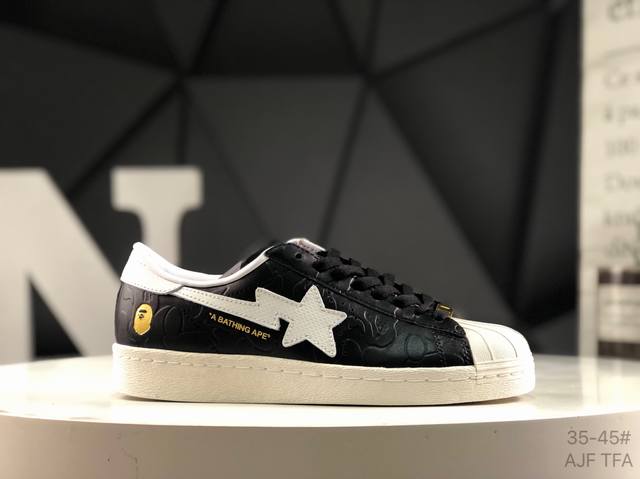 阿迪达斯 Bape X Adidas Superstar 贝壳头休闲板鞋 货号；Jr 2 尺码：35 36 36.5 37 38 38.5 39 40 40.5
