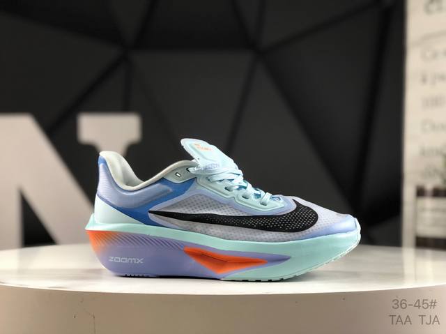 耐克 Nk Zoomx Invincible Run Flyknit Fk6 Zoom Fly 6轻量飞织低帮休闲运动慢跑鞋 此鞋专为长跑运动员而生 是为5至1