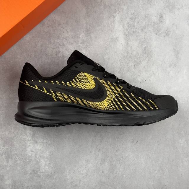 本地 核心私 耐克Nike React Vision 缓震保护编织透气休闲运动跑步鞋 目前合综性能最强的跑鞋之一 ，缓震方面搭载全了掌React科技 ：兼柔具软