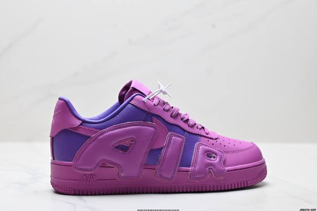 公司级Nike Air Force 1‘07 原楦头原纸板 打造纯正低帮空军版型 专注外贸渠道 全掌内置蜂窝气垫 原盒配件 原厂中底钢印、拉帮完美 货号:Fq7