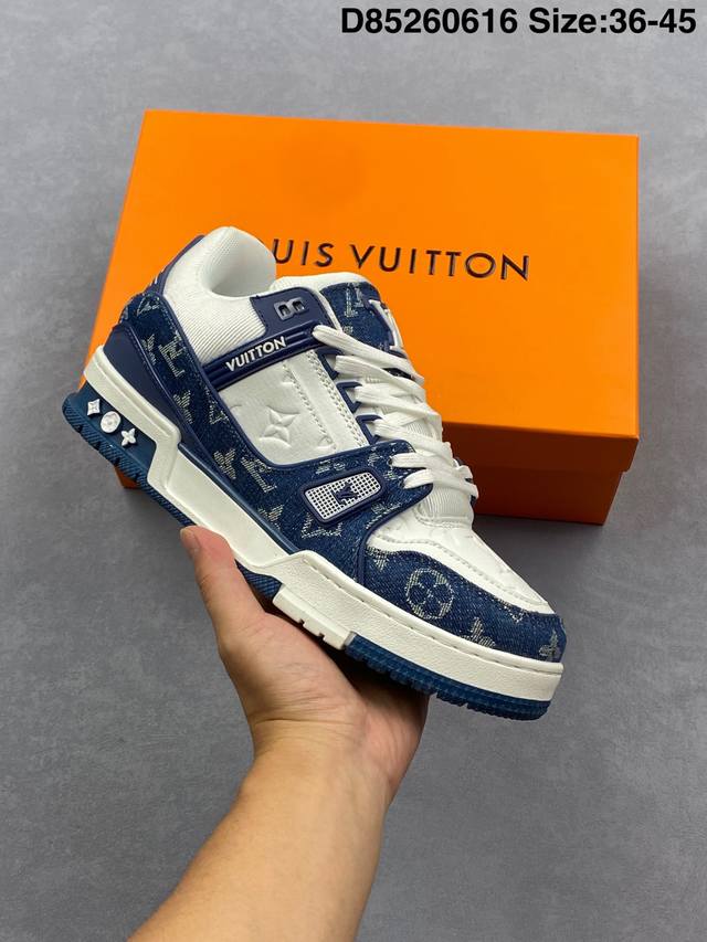 Louis Vuitton 路易威登 采用皮革鞋面材质，，内里全小羊皮打造及去味海玻璃脚垫，外置耐磨橡胶大底全新Lv路易威登Louis Vuitton Rema