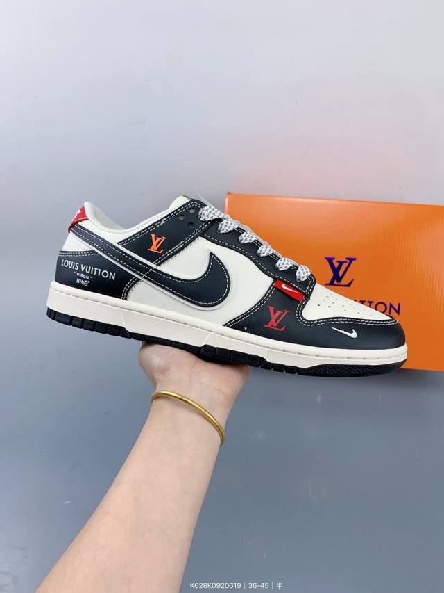 公司级 Nike Sb Dunk Low“Dunk联名-Lv双勾红尾” 周年高端定制 低帮休闲板鞋 定制鞋盒 大厂纯原品质出货 超高清洁度 皮料切割干净无任何毛