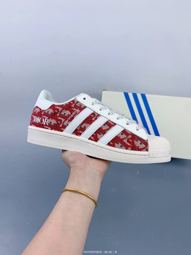 Adidas Gazelle Indoor W定制贝壳头 三叶草休闲防滑耐磨低帮板鞋鞋头出色设计 塑就出众贴合感稳固的后跟贴合足部曲线设计软弹舒适 不易磨脚橡胶