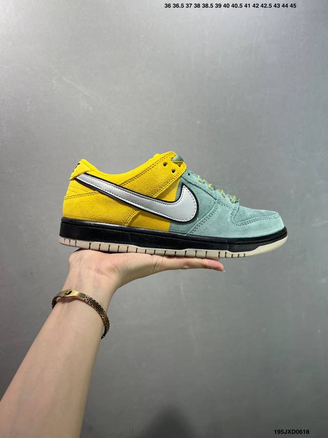 公司级耐克Nike Dunk Low 扣篮系列 复古低帮休闲运动滑板板鞋 采用脚感柔软舒适Zoomair气垫 有效吸收滑板等极限运动在落地时带来的冲击力 为街头