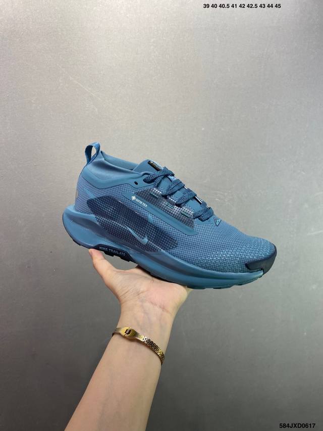 公司级Nike Reactx Pegasus Trail 5 Next Nature 越野跑步鞋 登月兼顾迅疾外观和稳固脚感 后跟覆面和中足动态支撑巧妙融合 缔