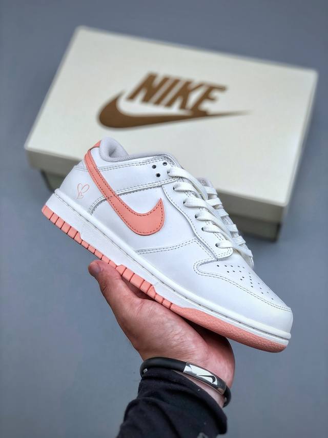 Nike Sb Dunk Low 白粉 纯原大厂出品 极力推荐 原装头层材料 独家版型蒸餾加工帶來的是更好的视觉和脚感体验大厂纯原品质出货 清洁度 电绣工艺 皮