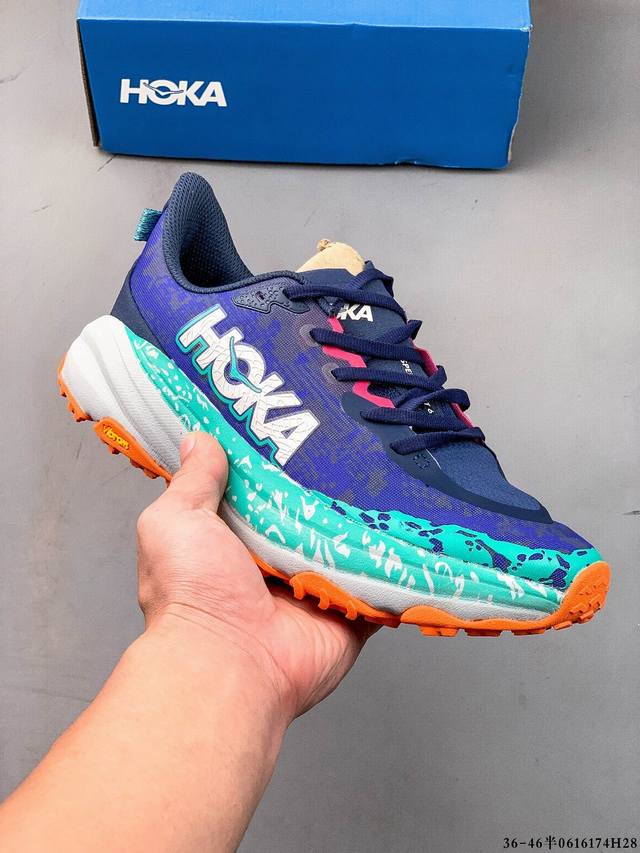 集图 Hoka One One Speedgoat 6 户外越野跑步鞋 飞速羚羊 6 系列 新一代工程网纱鞋面 在确保鞋面稳定性的同时减少了固定胶条的使用 鞋面