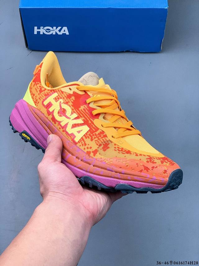 Hoka One One Speedgoat 6 户外越野跑步鞋 飞速羚羊 6 系列 新一代工程网纱鞋面 在确保鞋面稳定性的同时减少了固定胶条的使用 鞋面更轻盈