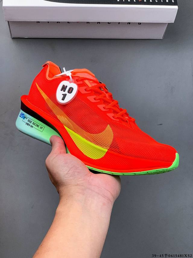 公司级！Nike Air Zoom Alphafly Next% 4全新马拉松超级跑鞋 有史以来最轻盈、测试次数最多的Nk Alphafly 经过精英马拉松运动