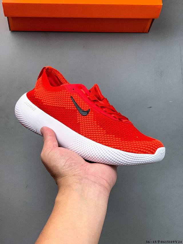 公司级！耐克 Nike Free 2025 新款轻便缓震透气训练跑鞋 全新上市的 Nike Free 2025 采用经典的黑白配色，展现简约而充满动感的风格。鞋