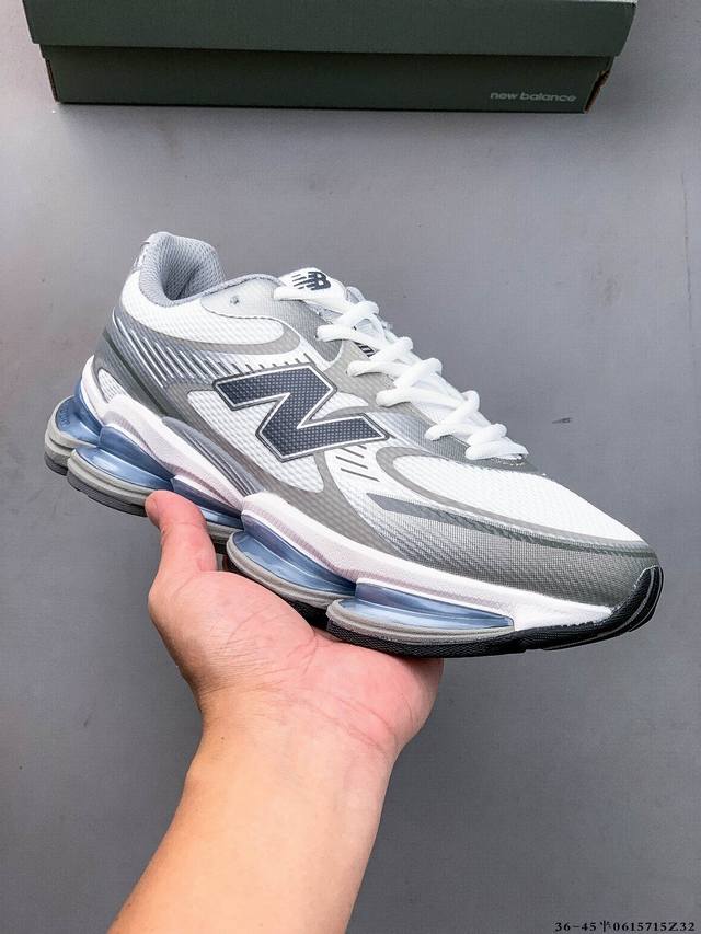 新百伦 New Balance Nb U 0Ea 运动跑步鞋。此复刻经典鞋款，加入当下大热的户外元素，以曾经篮球鞋款型式样加以打造鞋款造型。编织鞋带以及加强稳固
