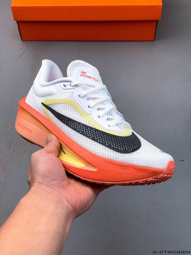 公司级！耐克Nike Zoom Fly 6 竞速飞行6代系列低帮轻质缓震透气休闲运动跑步鞋 Nike旗下主打竞速训练的Zoom Fly 6突然官宣，让不少跑步玩