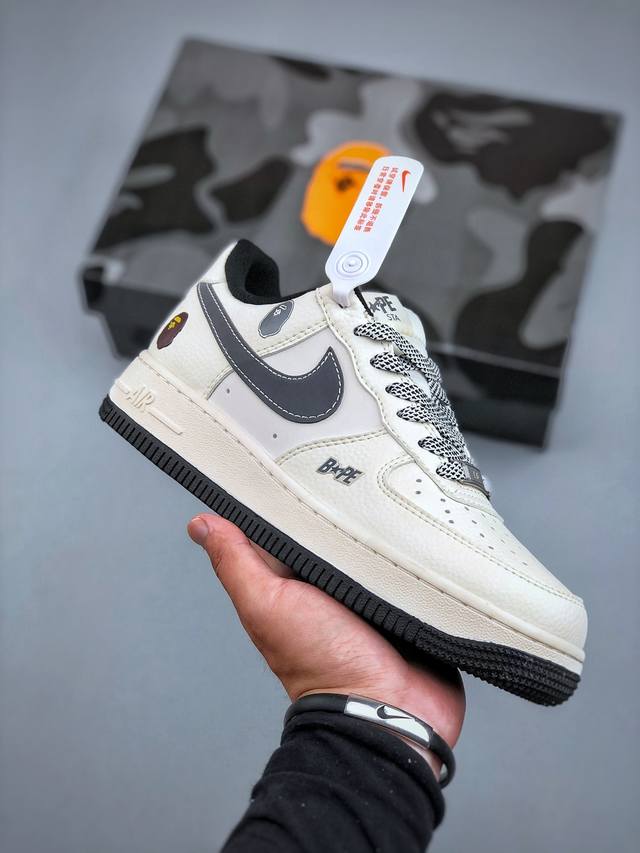 Nike Air Force 1 ‘07 Bape联名 空军一号低帮休闲板鞋 原楦头原纸板 纯正空军版型 定制鞋盒 全掌内置全掌气垫 原厂中底钢印 拉帮完美 货