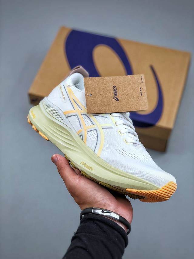 亚瑟士 Asics Gel Kayano 32 卡亚诺32代系列轻量缓震休闲运动跑步鞋 1011C052-101 尺码：36 -46