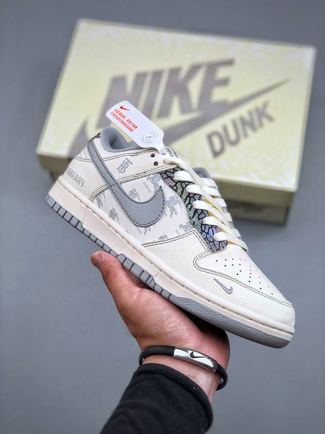 Nike Dunk Low 联名款 全套原楦原模倾力打造完美版型 独家原厂航空铝磨具打磨大底 鞋头坡度极致还原 无解鞋型 原盒原配 圈内天花板工艺 原厂冲刀 超
