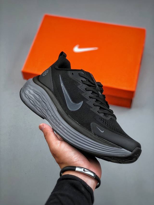 Nike Structure 26代登月系列网透面气 训跑练步鞋 货号 Dx5810-002 尺码：36-45