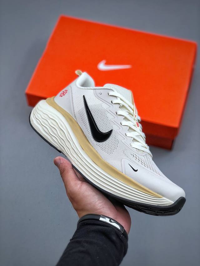 Nike Structure 26代登月系列网透面气 训跑练步鞋 货号 Dx5810-006 尺码：36-45