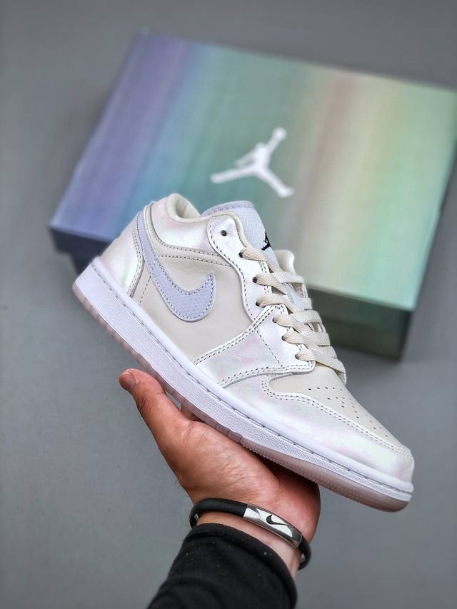 过验版本 Air Jordan 1 Low Year Of The Snake 2025 Aj1 乔1米白幻彩珠光 低帮文化休闲运动板鞋 Hf4080 001