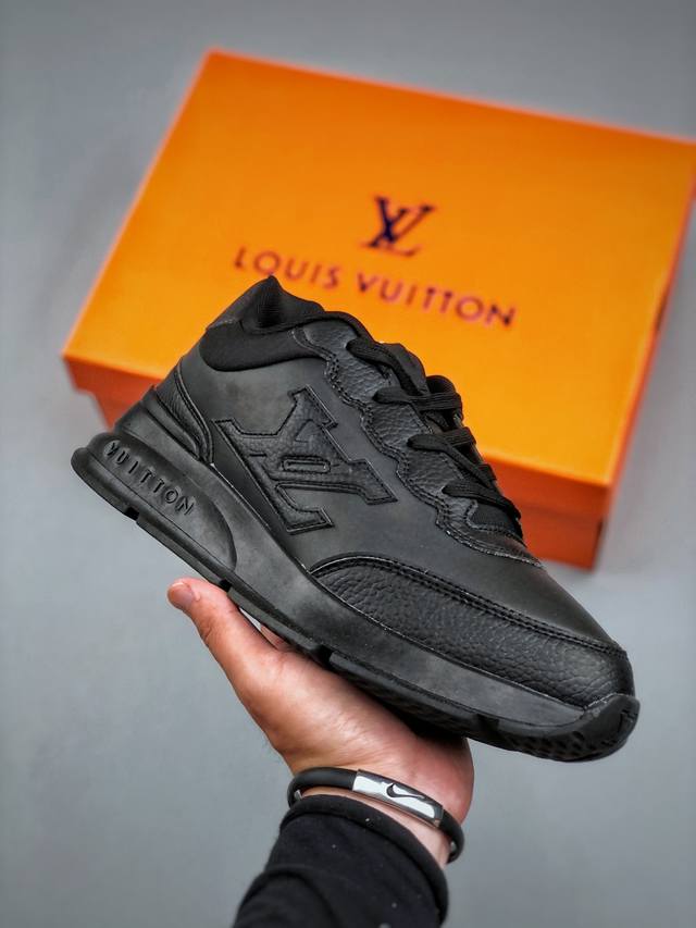 Louis Vuitton 2025 秋冬男士系列 Classic 路易威登 牛皮革圆头系带 低帮老爹鞋尺码:40-45