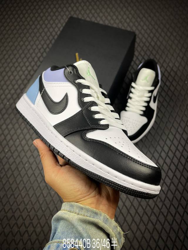 B 公司级Nike Air Jordan 1 Low Aj1乔1低帮休闲板鞋 同步官方配色 原档冲孔鞋头 四线拉帮 鞋舌高弹海绵填充 官方货号:553558 1