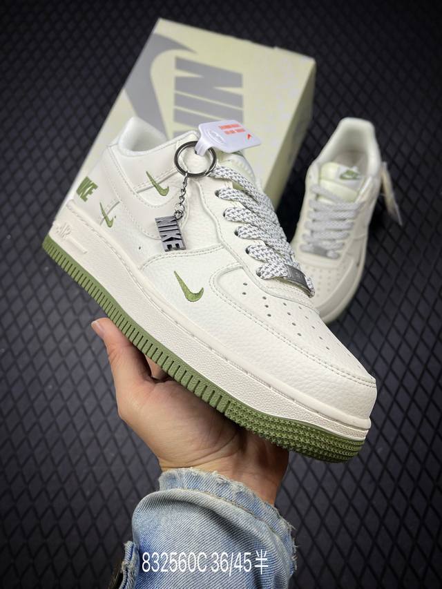 C 公司级Nike Air Force 1‘07 原楦头原纸板 打造纯正低帮空军版型 专注外贸渠道 全掌内置蜂窝气垫 原盒配件 原厂中底钢印、拉帮完美 货号:X