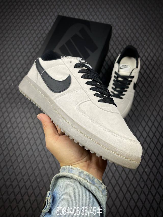 B 耐克 Nike Wmns Field General 开拓者复古休闲板鞋 货号 If0666- 尺码：36-45半码 编码：808440B