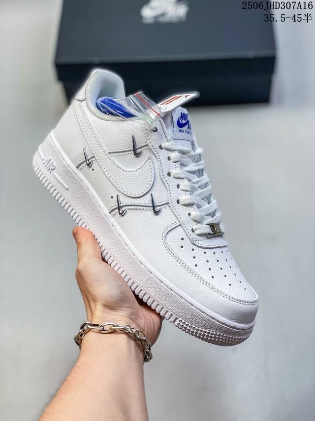真标带半码 耐克 Nike Air Force 1 Low Luxe 空军一号低帮厚底休闲运动板鞋 Hv2531 码数：35.5 36 36.5 37.5 38