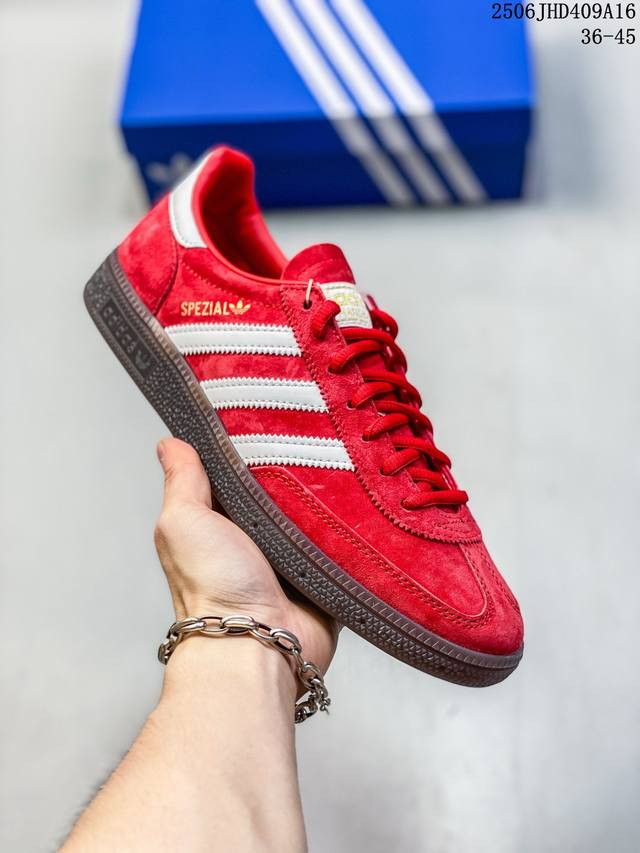 Adidas Handball Spezial 三叶草手球特别版圣帕特里克节联名款 全鞋采用Yezzy500一样的皮料 进口长绒皮，特殊工艺技术 原盒包装 牛筋