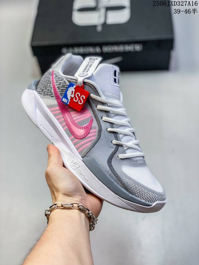 Nike A Ir Zoom Pegasus萨布丽娜二代缓震耐磨 轻便气垫运动休闲鞋 尺码：见图 编码：06Jxd327A16