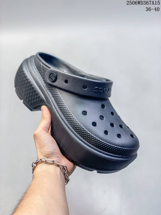 Crocs卡骆驰 Stomp Eva雪屋 洞洞鞋5.5Cm男女同款 货号：209347-100 鞋码：36-40 06Wd367A15