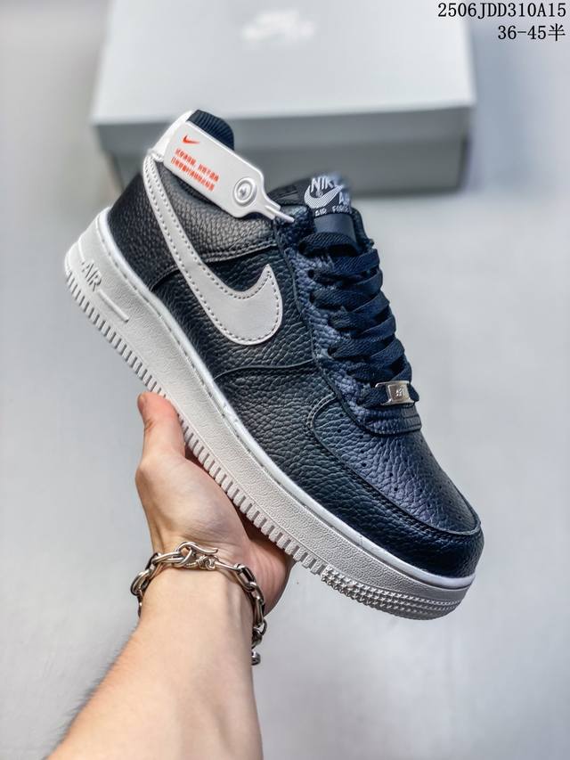 公司级带半码 Nike Air Force 1 ‘07 Low 空军一号 低帮 运动鞋 休闲鞋 折边针车 工艺难度大 原楦头原纸板 原装鞋盒 定制五金配件 内置
