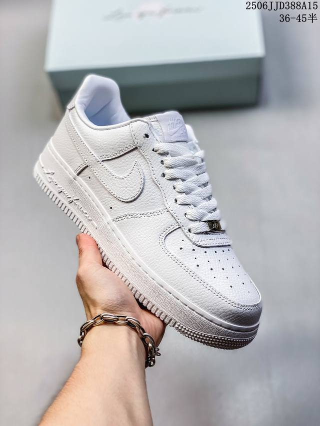 公司级带半码 Nike Air Force 1 ‘07 Low 空军一号 低帮 运动鞋 休闲鞋 折边针车 工艺难度大 原楦头原纸板 原装鞋盒 定制五金配件 内置