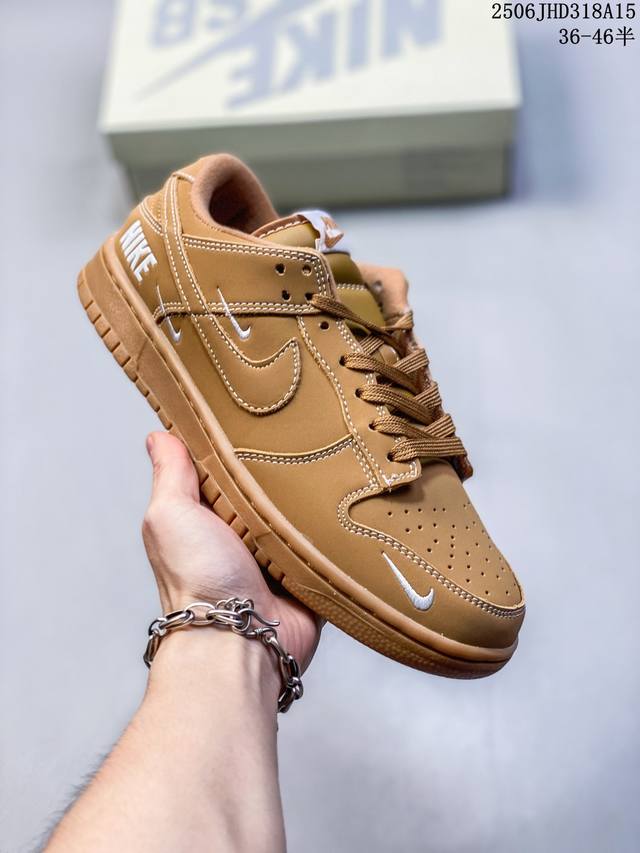 真标带半码 耐克Nike Sb Dunk Low Sb 系列扣篮系列复古低帮休闲运动滑板板鞋。采用脚感柔软舒适Zoomair气垫，有效吸 收滑板等极限运动在落地