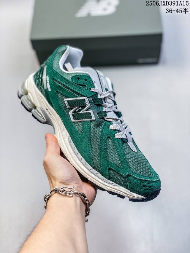 新百伦 新款 New Balance 6L 一脚蹬缓震乐福鞋款 厚底增高百搭运动休闲鞋。New Balance 话题十足的乐福鞋款 6L 6 Loafer 正式