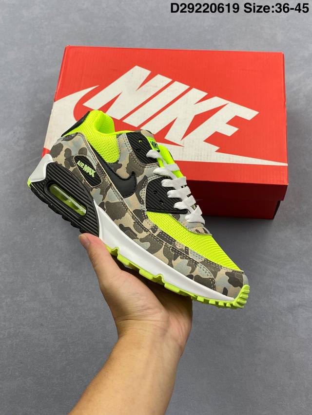 Nike Air Max 90 初代复古气垫百搭休闲运动慢跑鞋复古小气垫史上第一双可视气垫跑鞋 凭借着 Air Max 气垫带来的舒适脚感和鞋面面料上的不断精进
