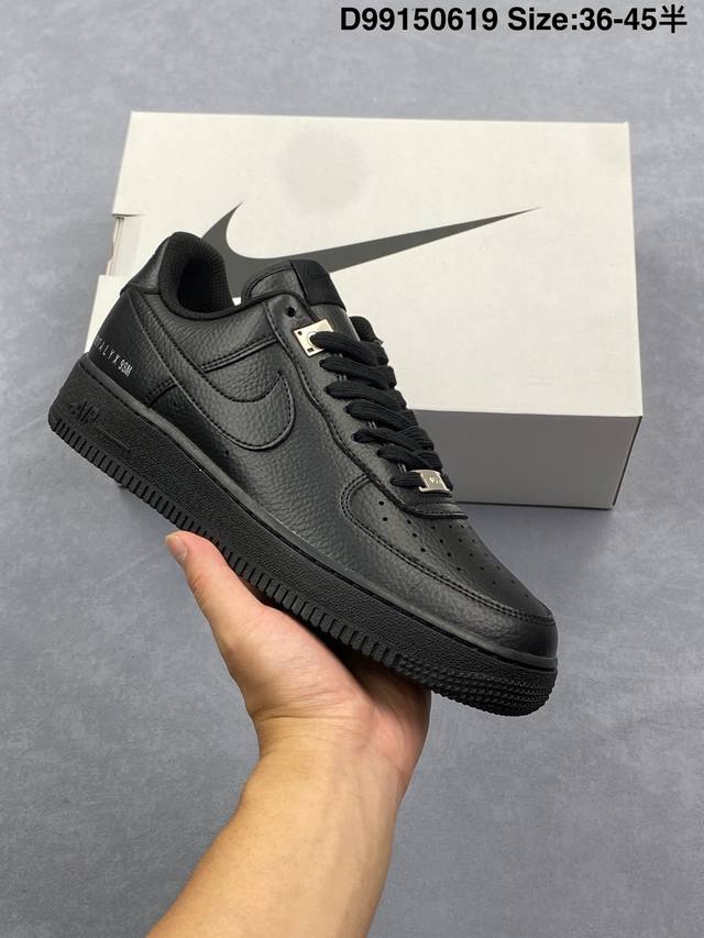 耐克Nike Air Force 7空军一号低帮百搭休闲运动板鞋。柔软、弹性十足的缓震性能和出色的中底设计，横跨复古与现代的外型结合，造就出风靡全球三十多年的F