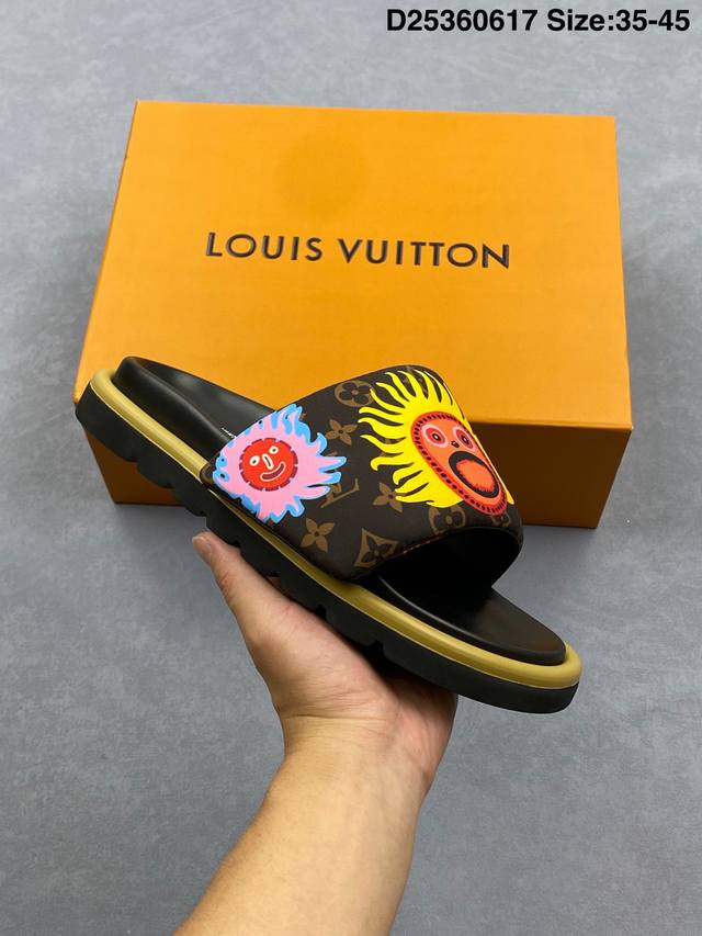 Takashi Murakami村上隆 X Louis Vuitton路易威登 Lv 拖鞋 原版一比一开发 最新经典款拖鞋款式牛 经典压花系列传承Trainer