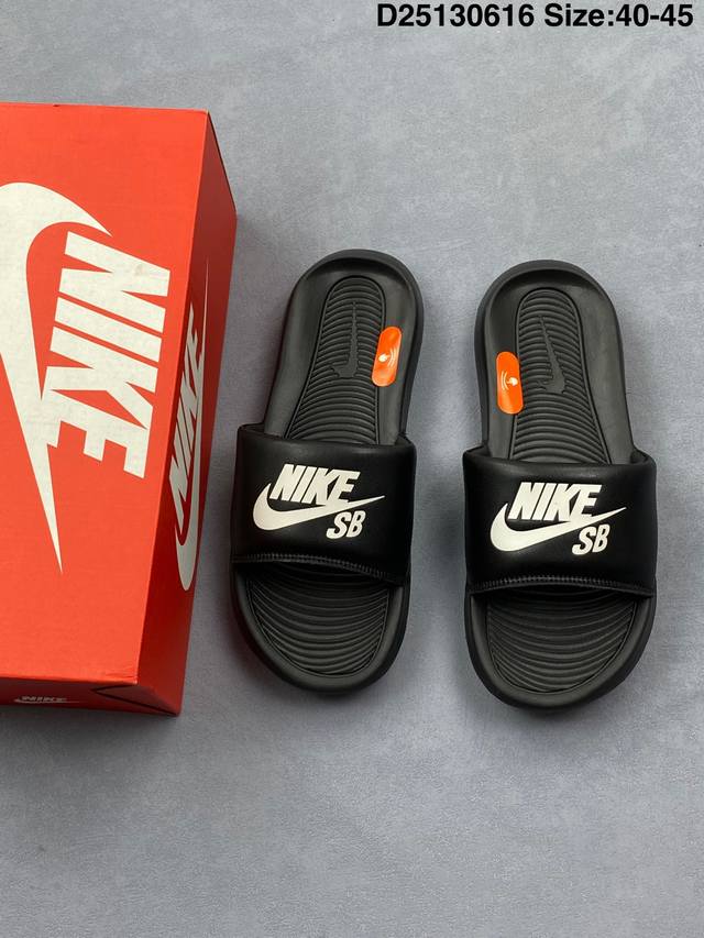 Nike 耐克 Victori One Slide一字拖沙滩凉鞋拖鞋 尺码：如图 货号：Cn9677 102 编号：D25130616